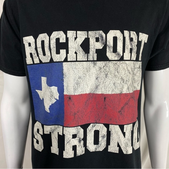 Rockport Strong Men’s Texas Flag Black Tee - Picture 8 of 8